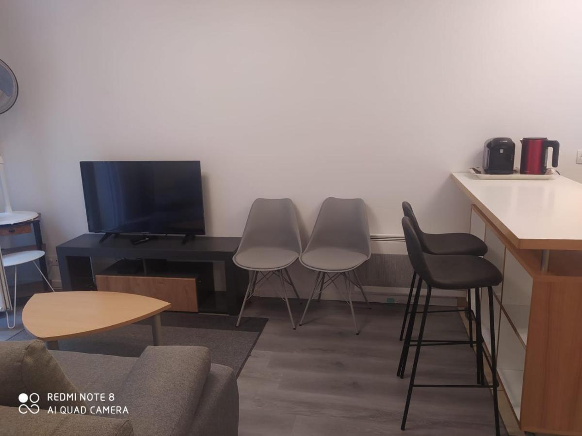 Moderne & Luxury T2 Paris La Defense Apartment พูโต ภายนอก รูปภาพ
